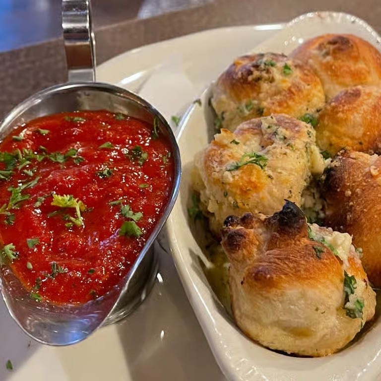 Garlic Knots.